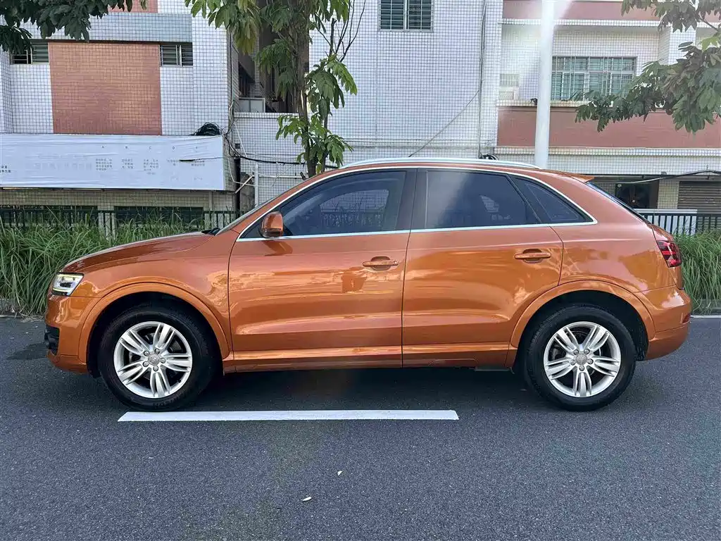 Audi Q3 2015