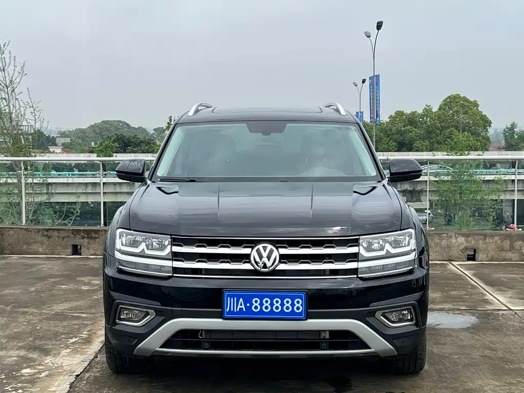 Volkswagen Teramont 2017 — фото 2