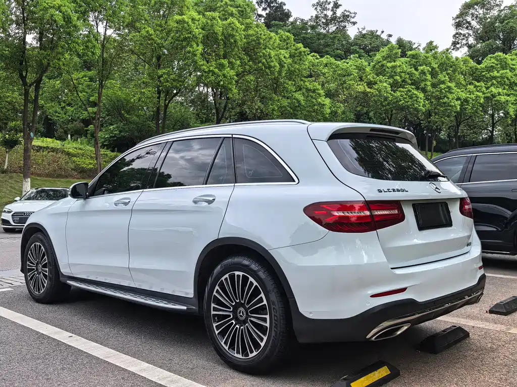 Mercedes-Benz GLC 2019 — фото 6