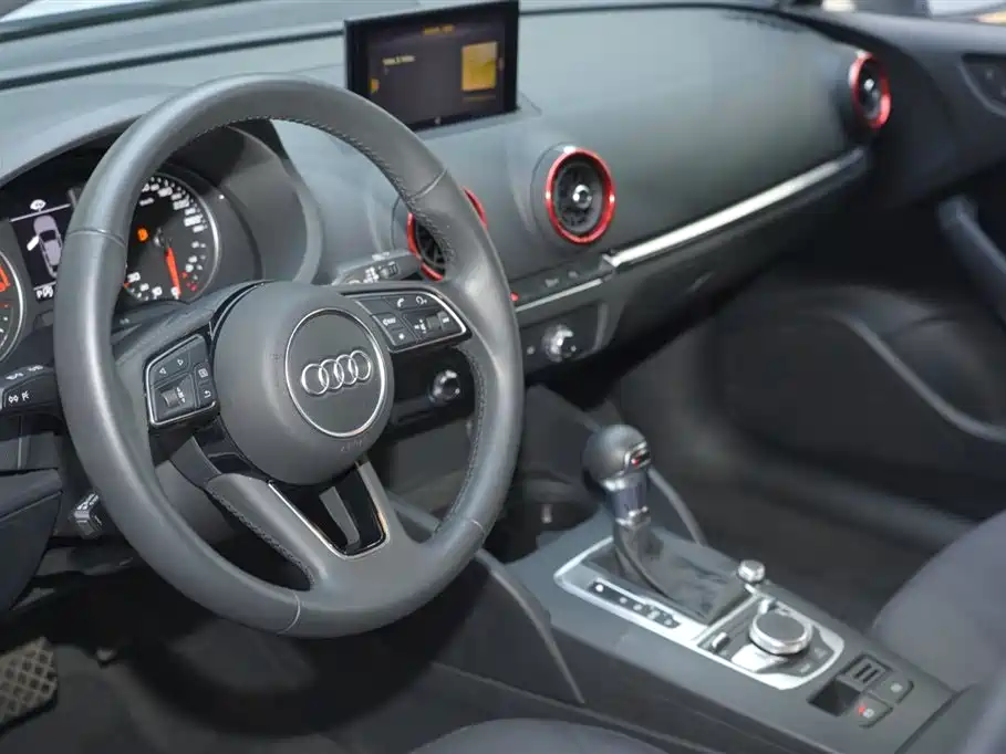 Audi A3 2020 — фото 6