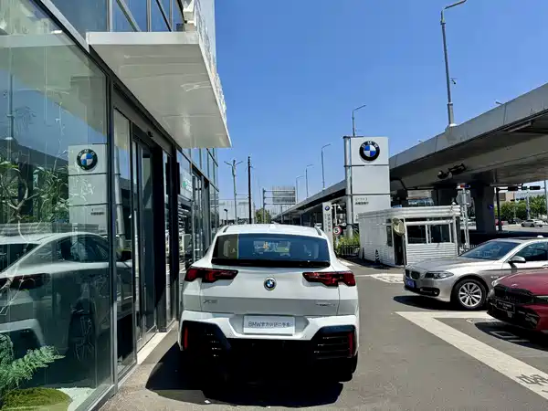 BMW X2 2025