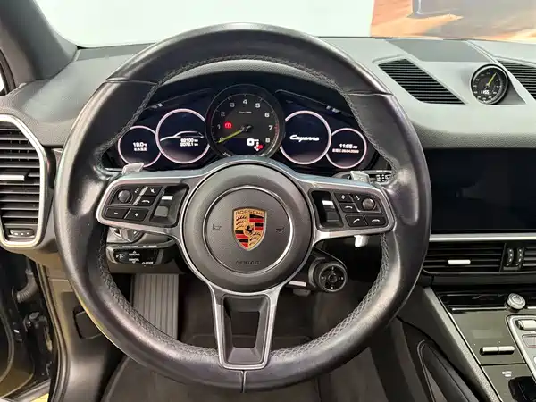 Porsche Cayenne New Energy 2020