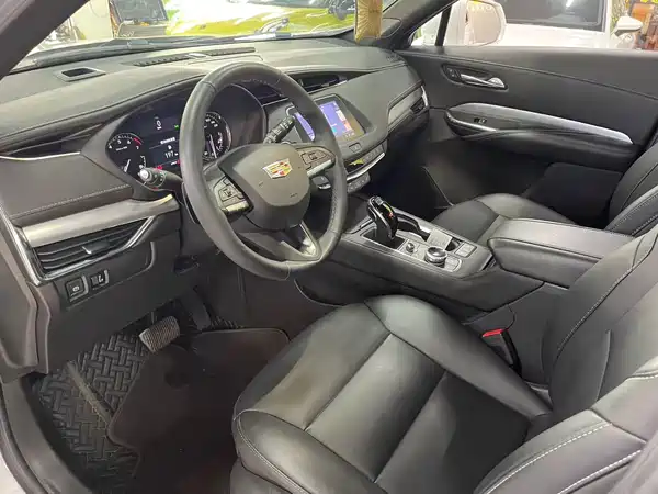 Cadillac XT4 2023