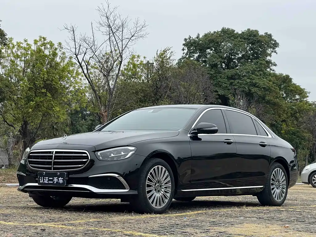 Mercedes-Benz E-Class 2021 — фото 22