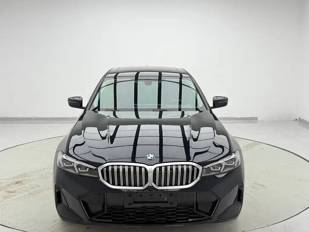 BMW 3 Series 2023