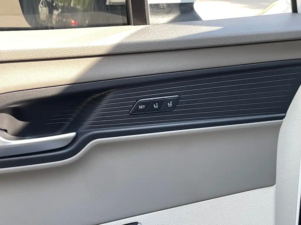 Hyundai Custo 2022 — фото 11