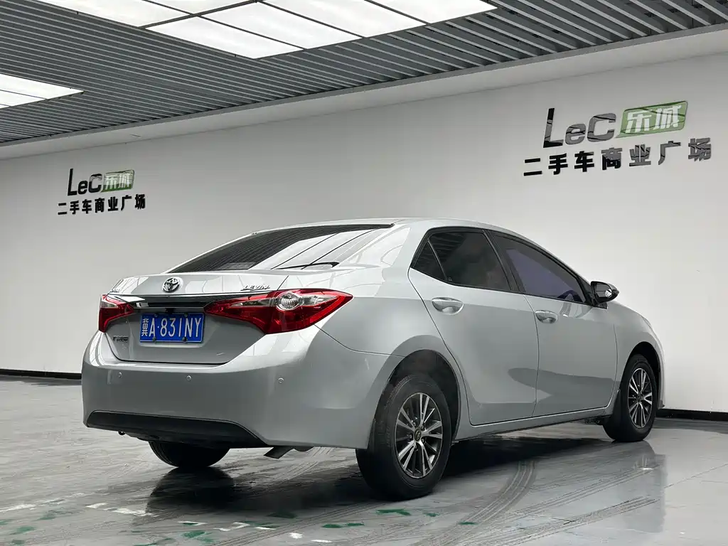 Toyota Levin 2015 — фото 13