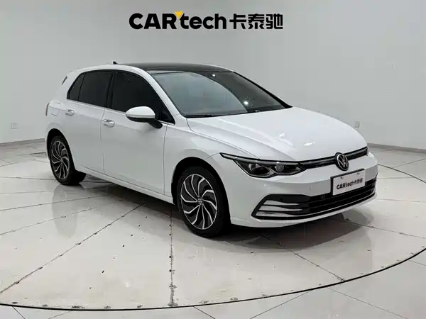 Volkswagen Golf 2023