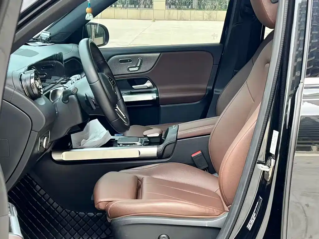 Mercedes-Benz GLB 2022