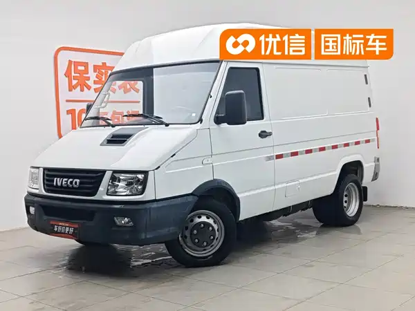 Iveco Proud 2020