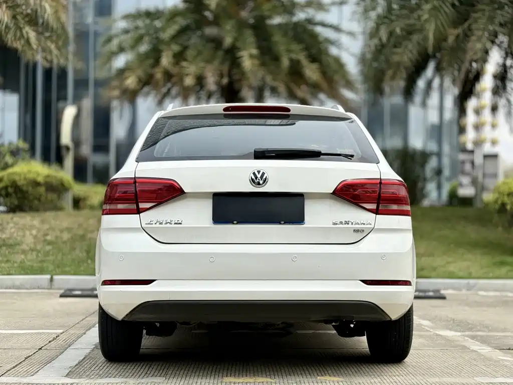 Volkswagen Santana 2018 — фото 15
