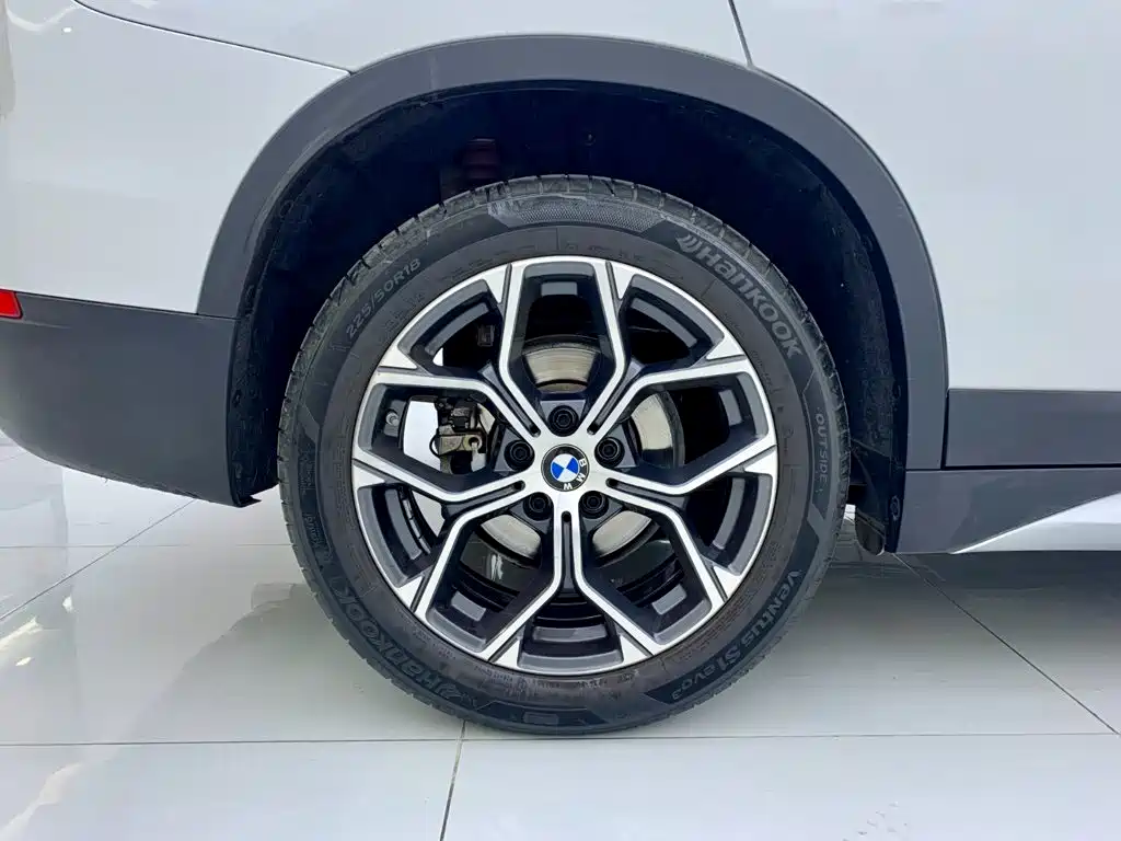 BMW X1 2022 — фото 36