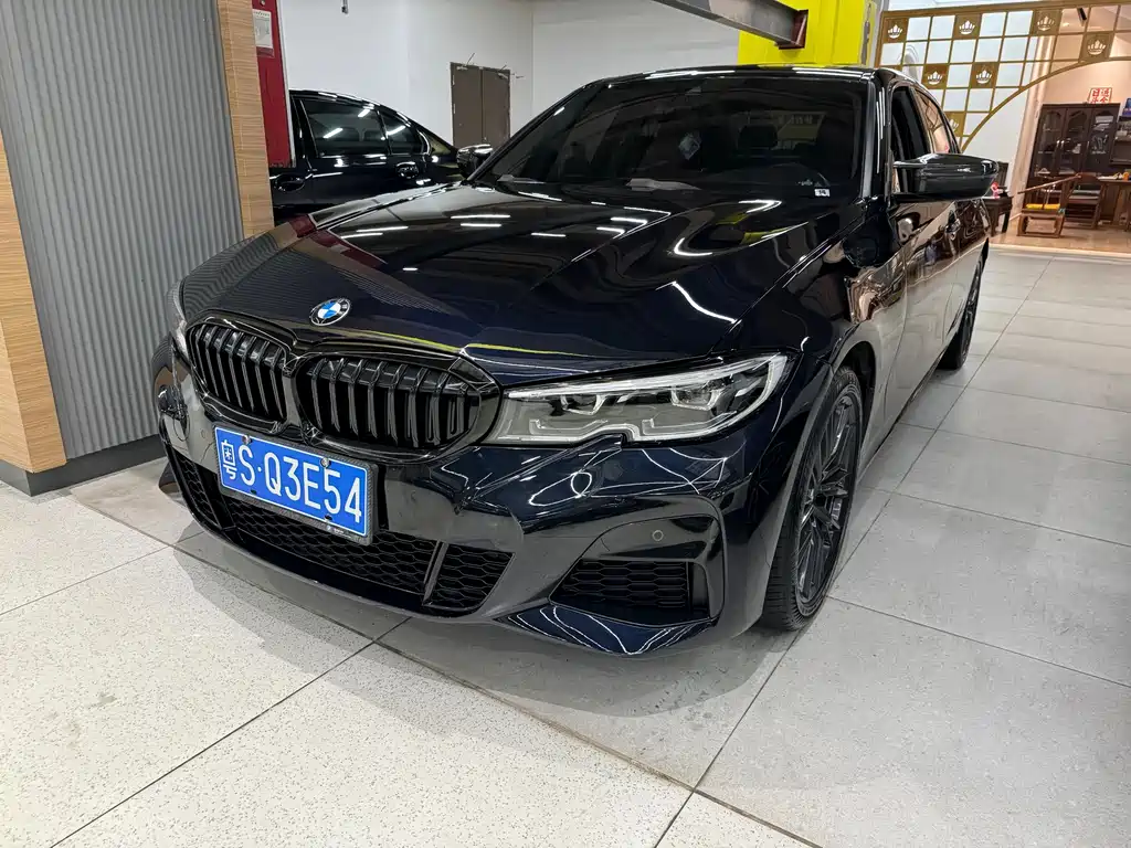BMW 3 Series 2021