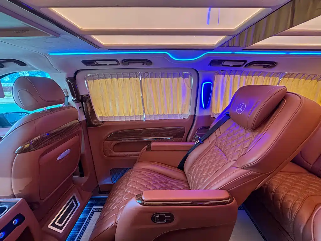 Mercedes-Benz Vito 2020 — фото 19