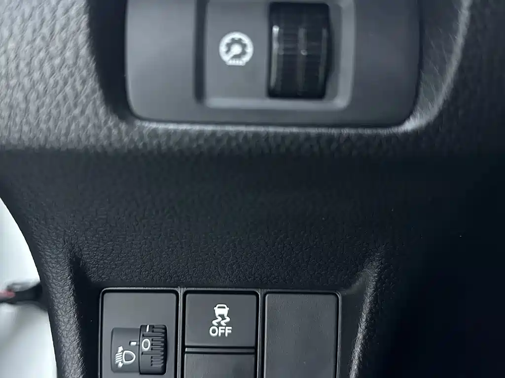 Honda Civic 2023 — фото 18