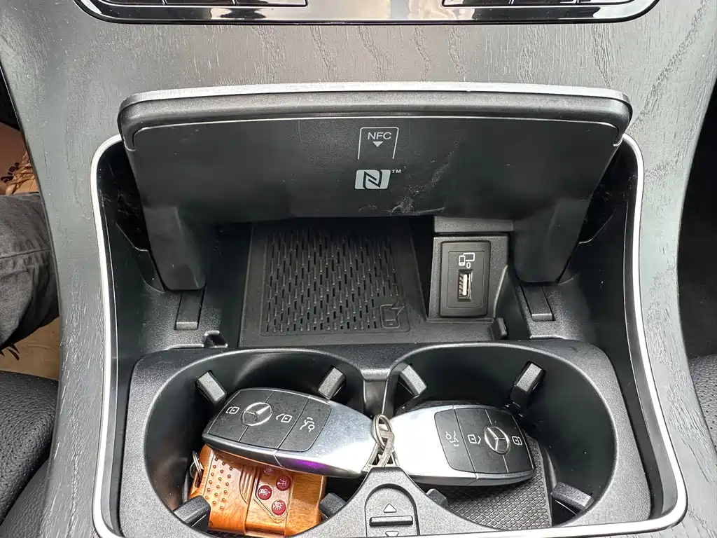 Mercedes-Benz C-Class 2020 — фото 24