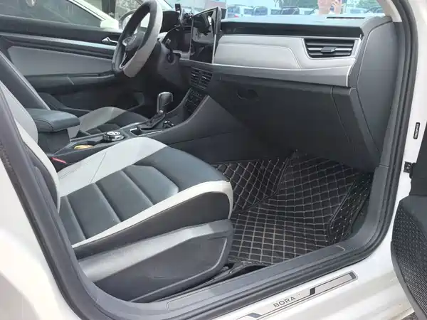 Volkswagen Bora 2024
