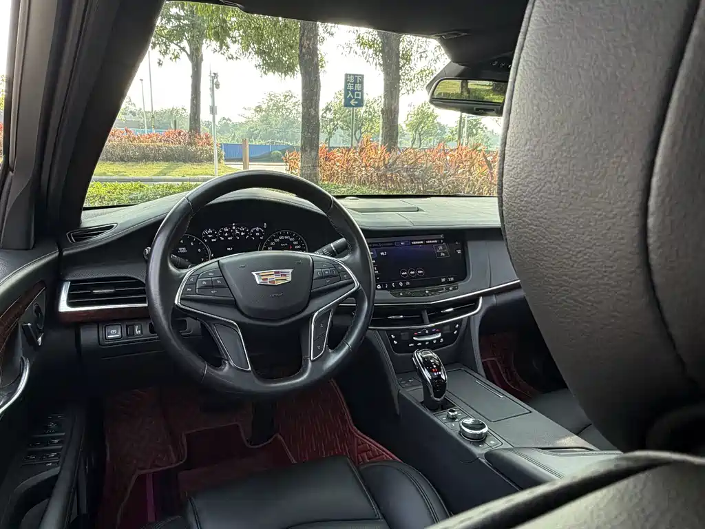 Cadillac CT6 2021 — фото 18