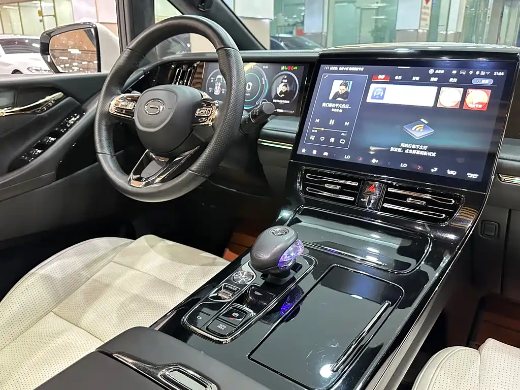 GAC Motor Trumpchi M8 2023 — фото 14