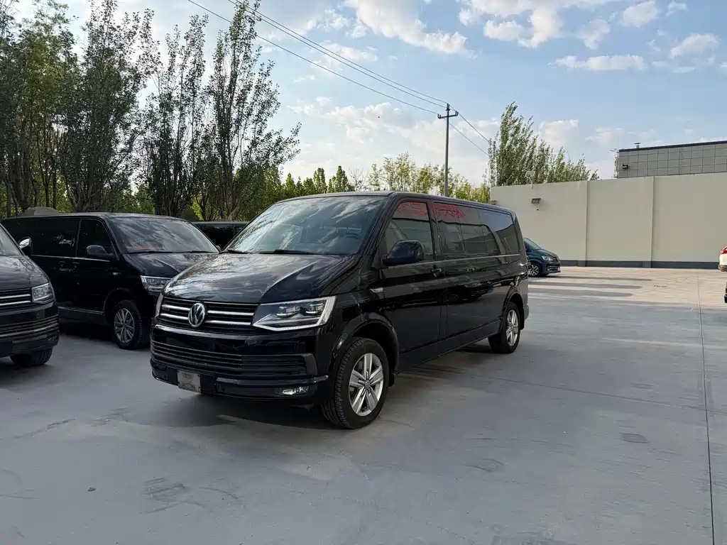 Volkswagen Caravelle 2017 — фото 2