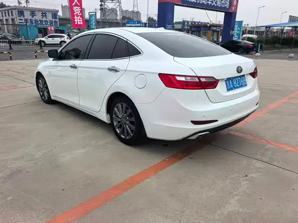 Bestune B70 2018