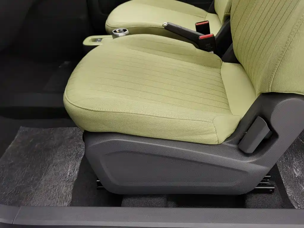 Geely Galaxy Panda 2025 — фото 20