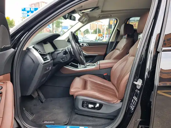 BMW X5 2021