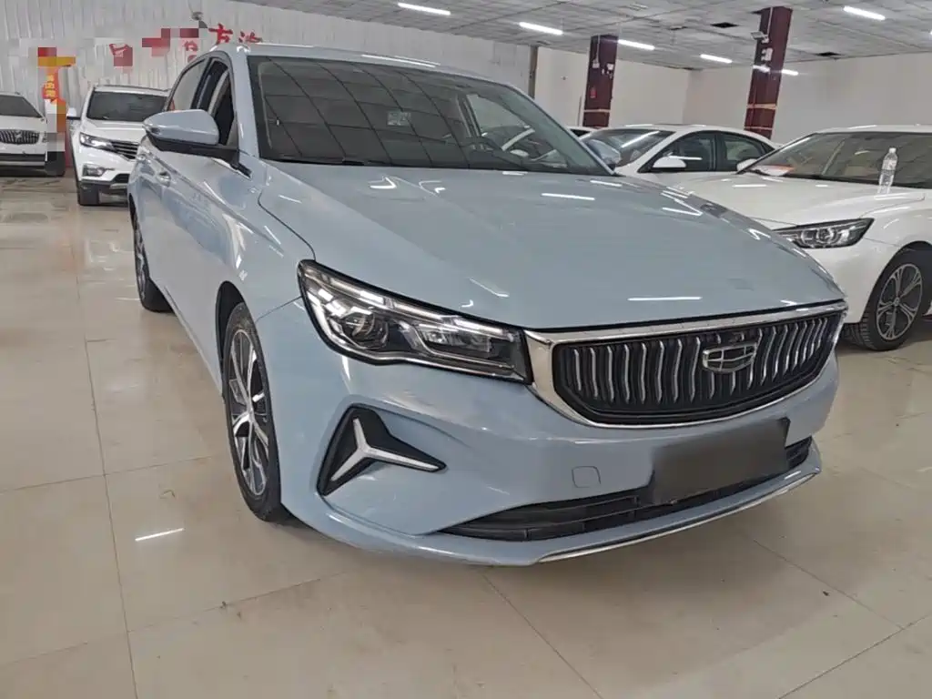 Geely Emgrand 2023
