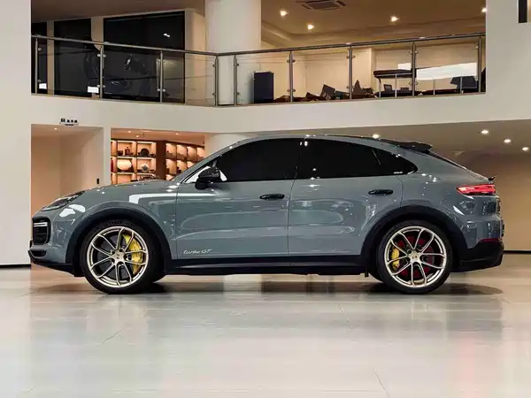 Porsche Cayenne 2023