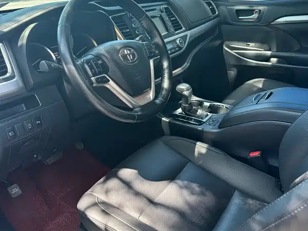 Toyota Highlander 2018
