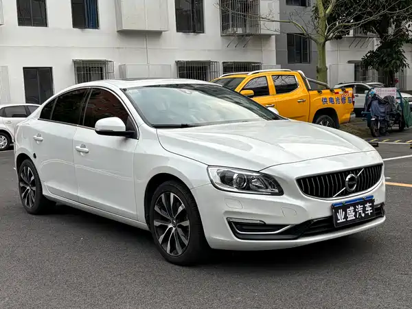 Volvo S60 2018