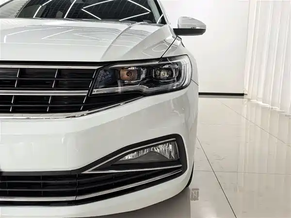 Volkswagen Bora 2021