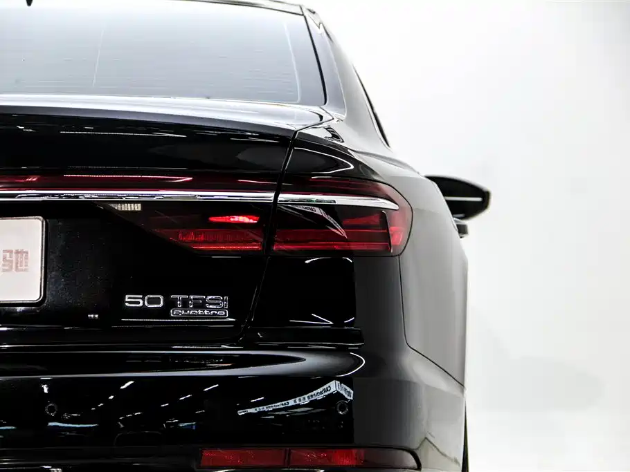 Audi A8 2024 — фото 11