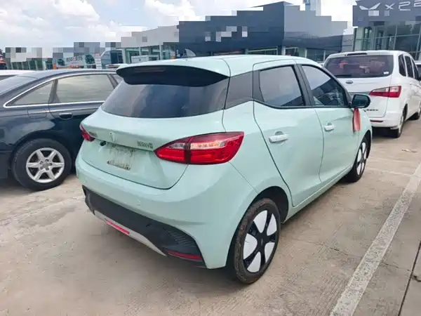 JMC Yizhi EV3 2024
