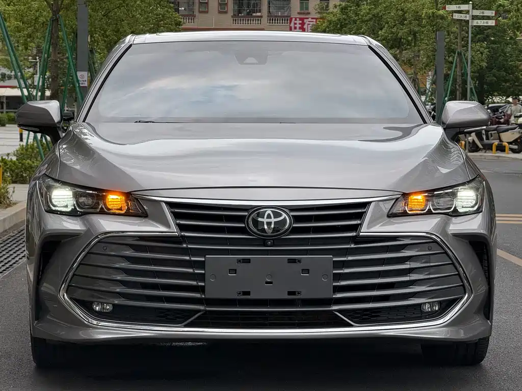 Toyota Avalon 2020 — фото 2