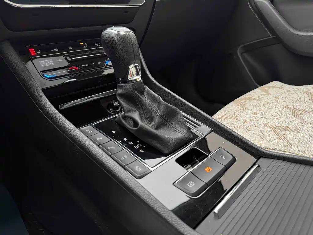 Skoda Speedy 2023 — фото 13