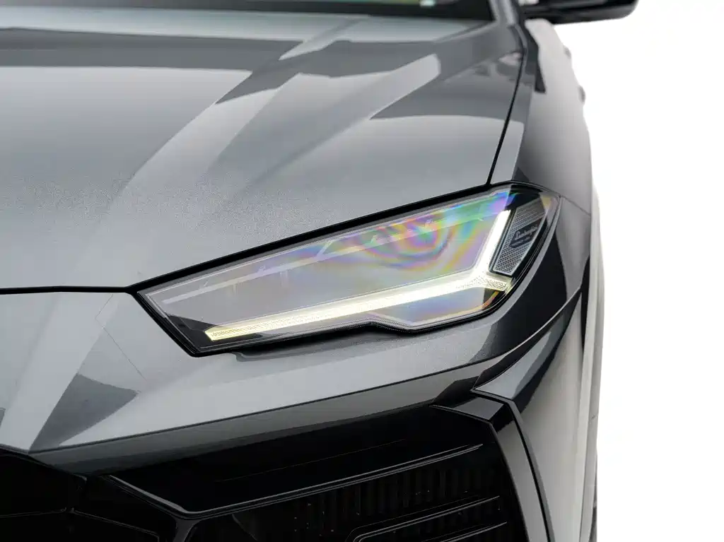 Lamborghini Urus 2019 — фото 5