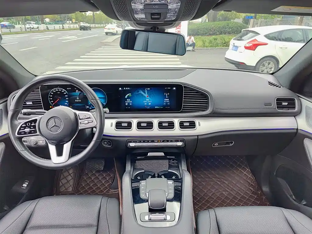 Mercedes-Benz GLE Coupe 2021 — фото 10