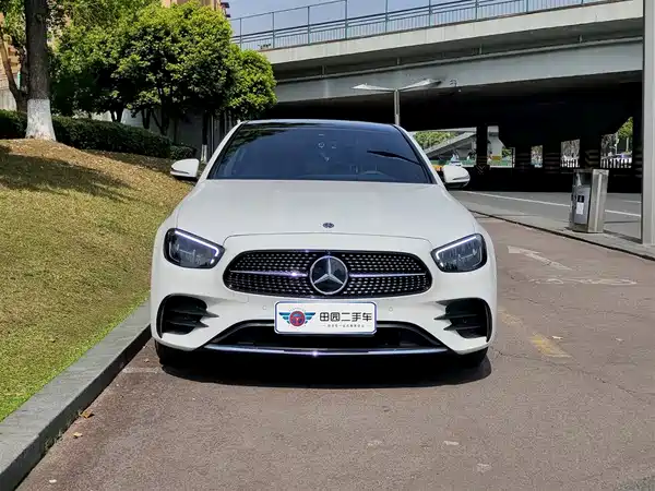 Mercedes-Benz E-Class 2021