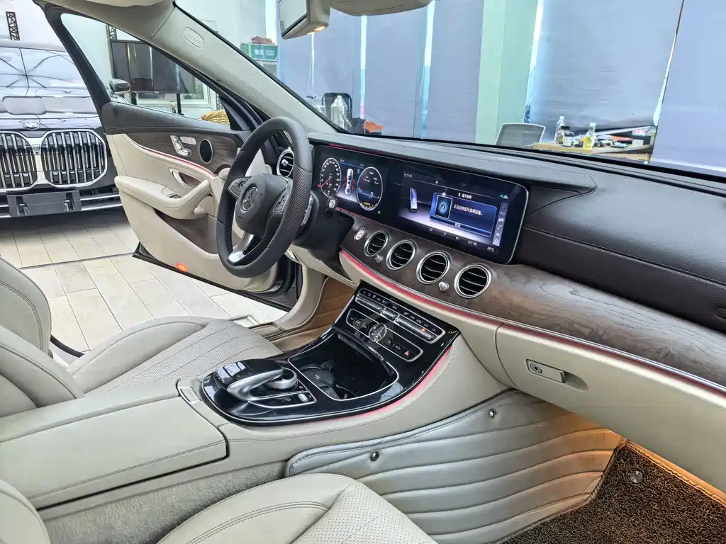 Mercedes-Benz E-Class 2017 — фото 7