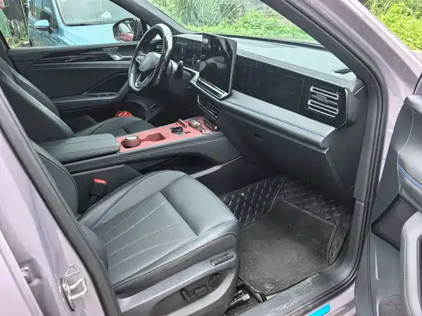 Volkswagen Tiguan L 2024