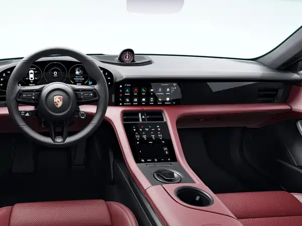 Porsche Taycan 2023