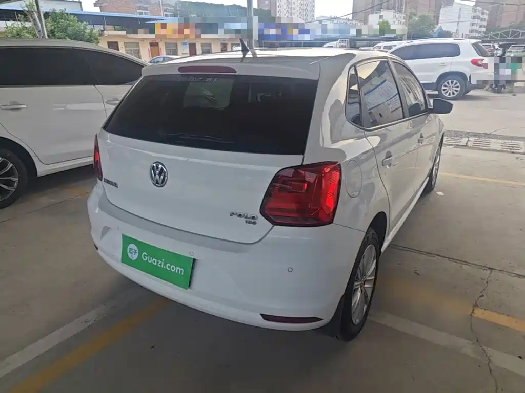 Volkswagen Polo 2015