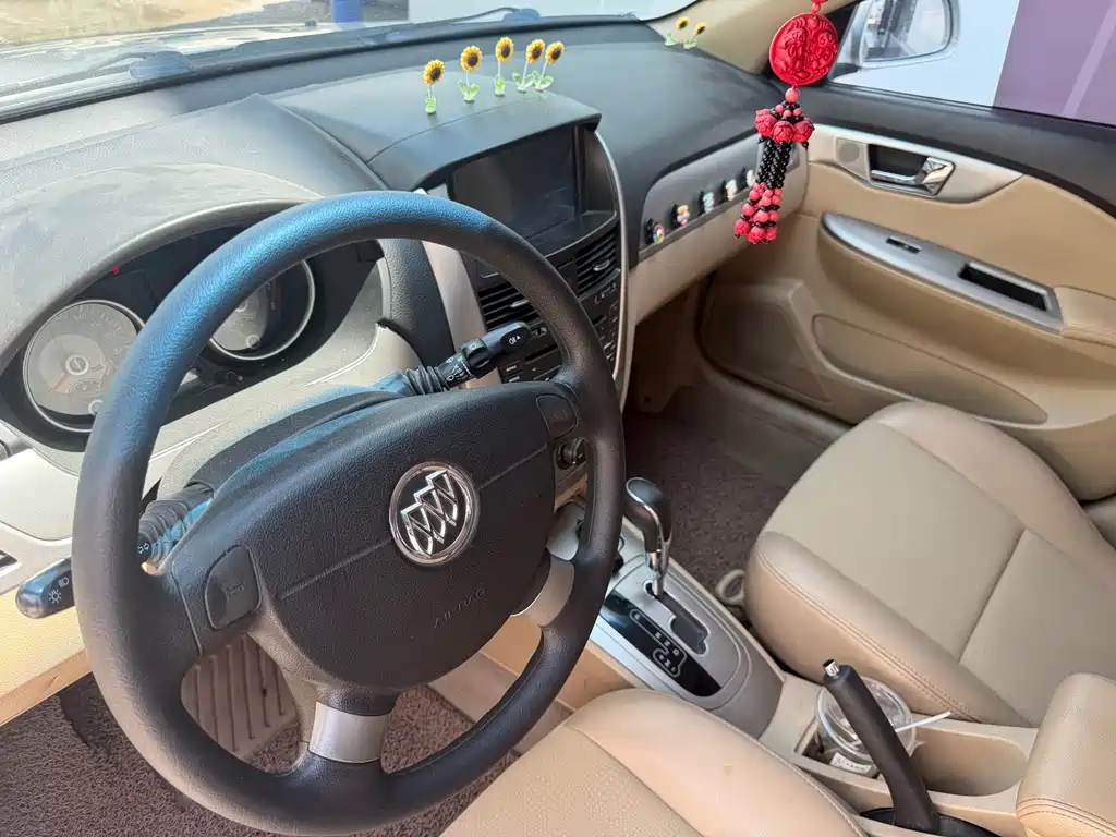 Buick Excelle 2014