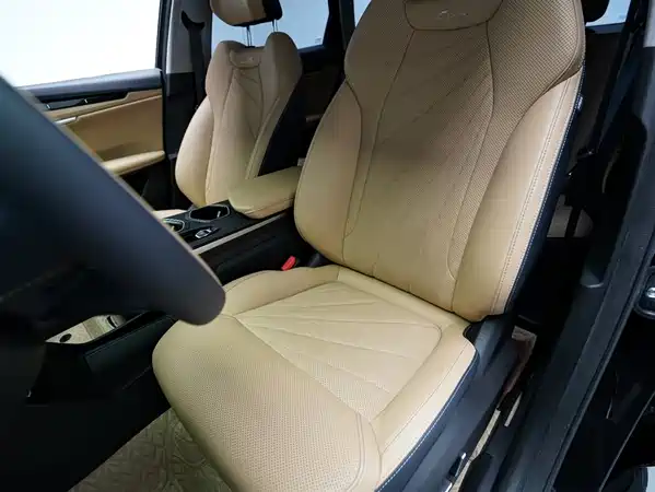 Geely Boyue L 2024