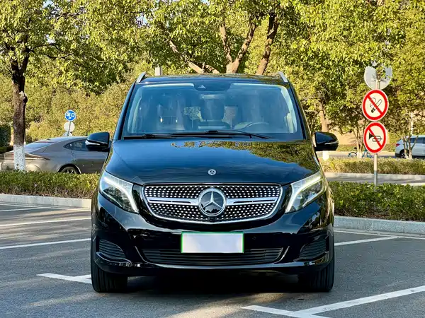 Mercedes-Benz V-Class 2019