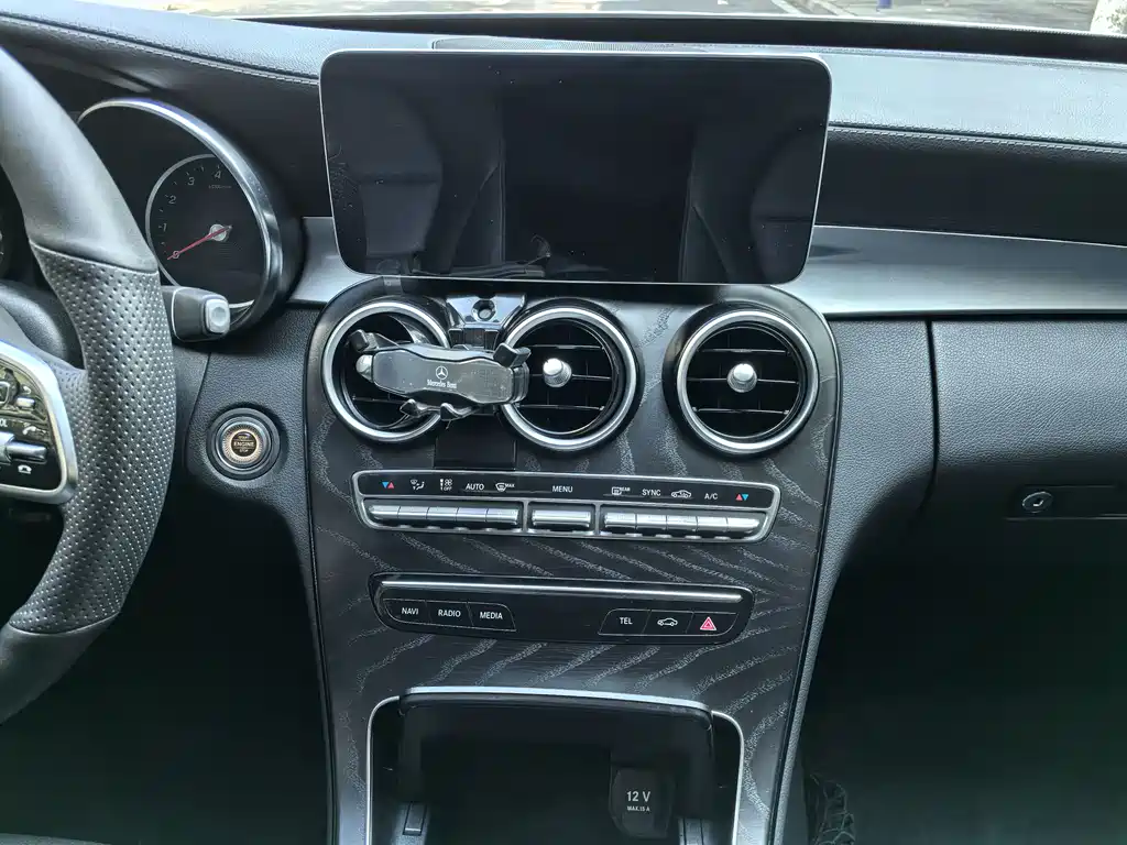Mercedes-Benz C-Class 2019 — фото 10