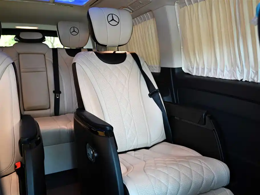 Mercedes-Benz Vito 2021 — фото 10