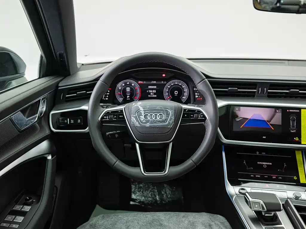 Audi A6L — фото 12