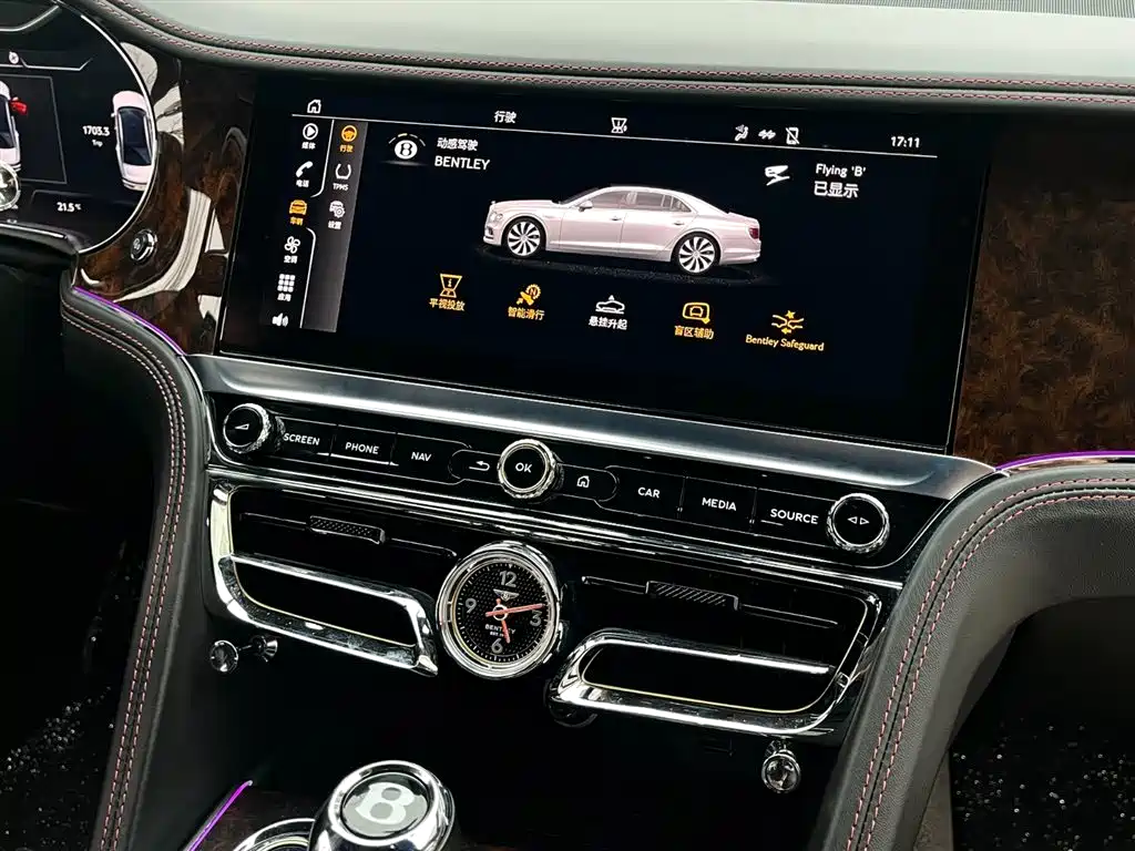 Bentley Flying Spur 2022 — фото 19